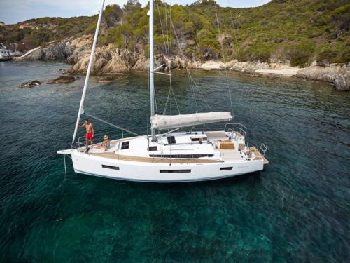 Yacht Sun Odyssey 440 available for charter in Lefkas