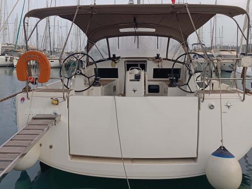 Yacht Sun Odyssey 440 chartern in Gouvia
