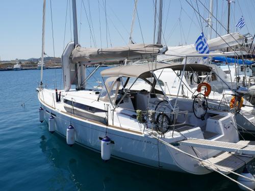 Segelboot Sun Odyssey 449 Yachtcharter in Lavrio