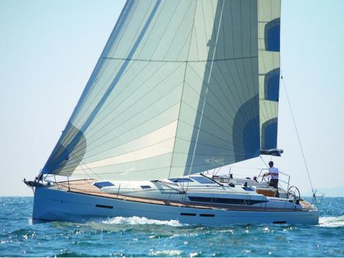 Segelyacht Sun Odyssey 449 Yachtcharter in Athen