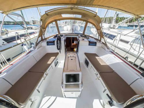 Sailing yacht Sun Odyssey 449 available for charter in Pula