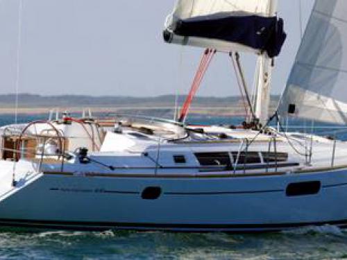 Yacht Sun Odyssey 44i available for charter in Punda Marina