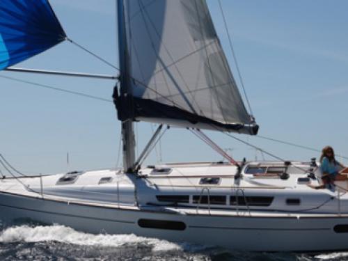 Yacht Sun Odyssey 44i available for charter in Athens