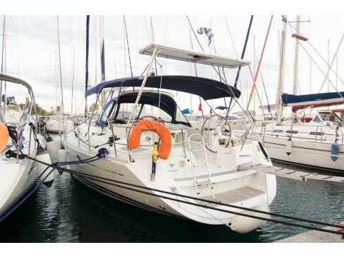 Sailing boat Sun Odyssey 44i available for charter in Athens