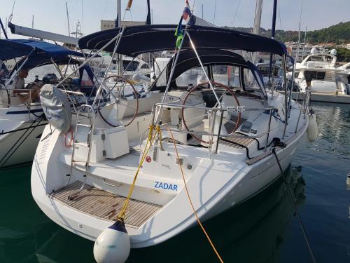 Segelyacht Sun Odyssey 45 DS Yachtcharter in Marina
