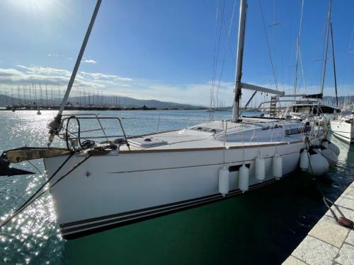 Sailboat Sun Odyssey 469 available for charter in Preveza Marina Sailboat Sun Odyssey 469 available for charter in Preveza Marina