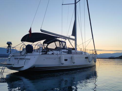 Sailing boat Sun Odyssey 469 for rent in Port Goecek Marina