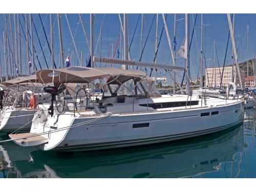 Sailing yacht Sun Odyssey 469 for rent in ACI Marina Split
