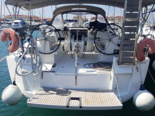Yacht Sun Odyssey 479 for rent in Lefkas