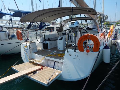 Sailing yacht Sun Odyssey 490 for hire in Lefkas