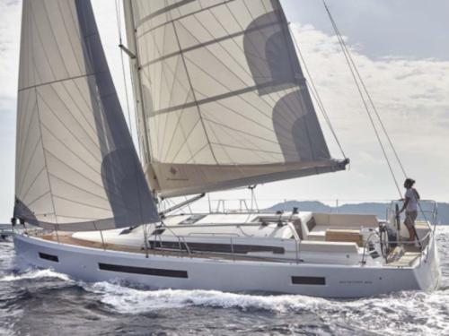 Sailing yacht Sun Odyssey 490 available for charter in Nettuno