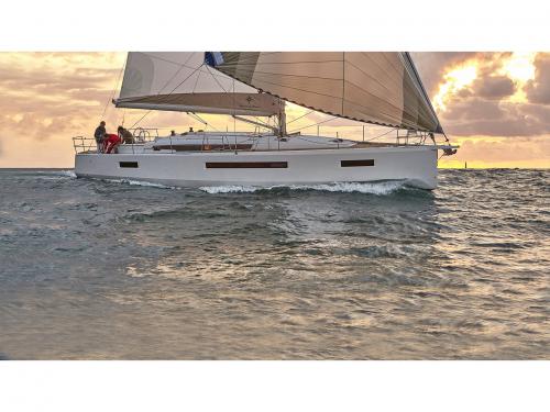 Yacht Sun Odyssey 490 for hire in Palma