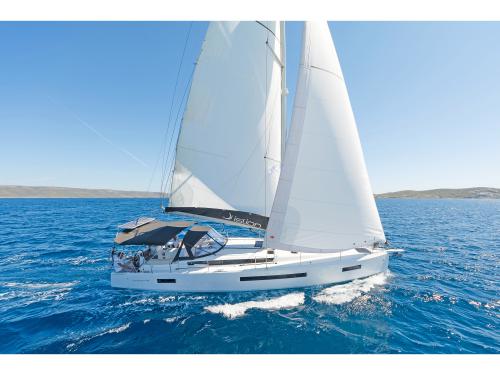 Segelboot Sun Odyssey 490 chartern in Skiathos