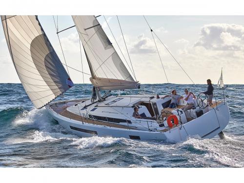 Sailing yacht Sun Odyssey 490 available for charter in Athens