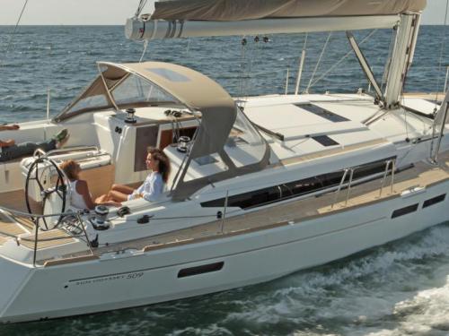 Sailing yacht Sun Odyssey 509 for hire in Lidingoe