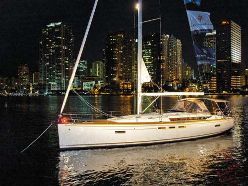 Segelyacht Sun Odyssey 519 Yachtcharter in Lavrio