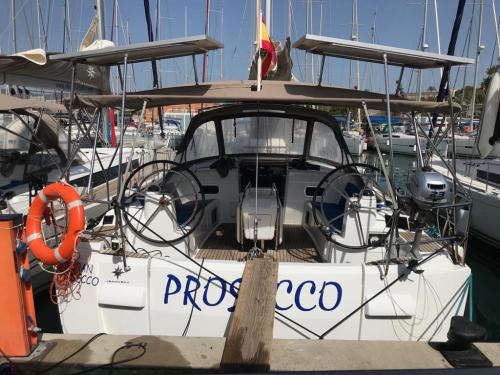 Sailing yacht Sun Odyssey 519 for rent in San Miguel de Abona