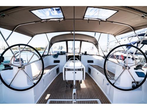 Segelyacht Sun Odyssey 519 Yachtcharter in Parikia