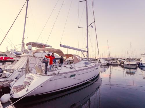 Sailing yacht Sun Odyssey 54 DS for rent in Athens