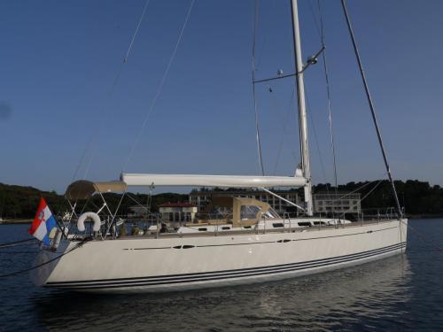 Segelyacht X 65 chartern in ACI Marina Split