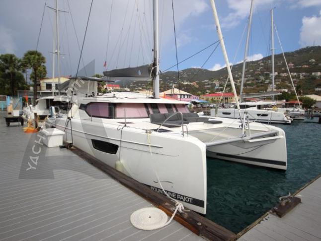 Katamaran Astrea 42 Yachtcharter in Frenchtown Harbour Marina