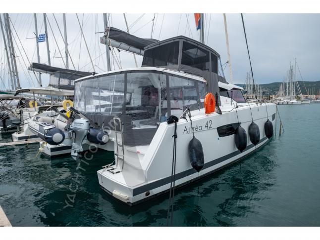 Katamaran Astrea 42 chartern in Lefkas
