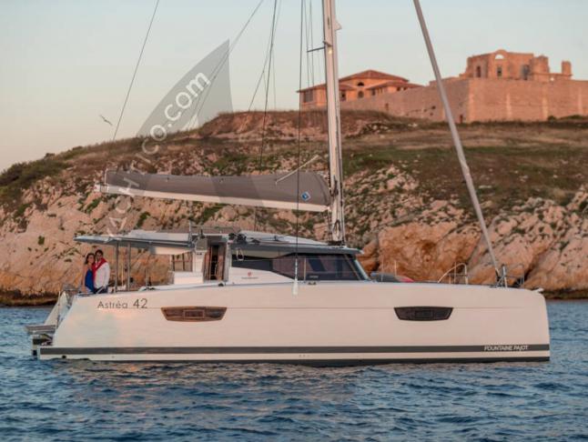 Katamaran Astrea 42 Yachtcharter in Ece Saray Marina