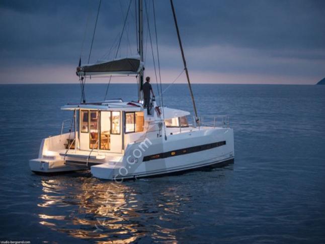 Cat Bali 4.0 available for charter in Palma