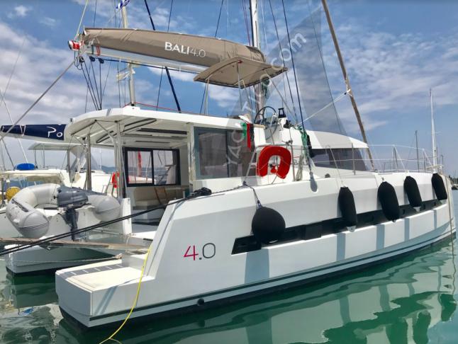 Katamaran Bali 4.0 Yachtcharter in Gouvia Marina