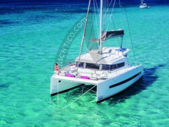 Catamaran Bali 4.1 for hire in Ribishi