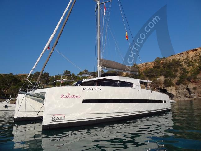 Katamaran Bali 4.5 Yachtcharter in Road Harbour