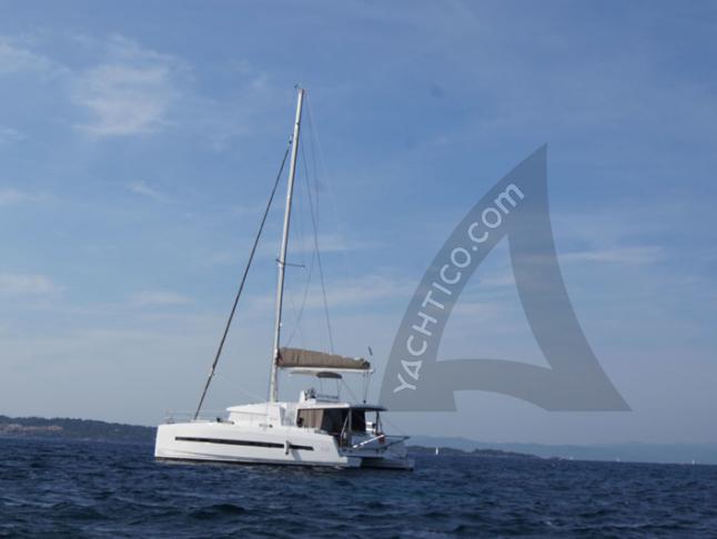 Kat Bali 4.5 Yachtcharter in Komolac