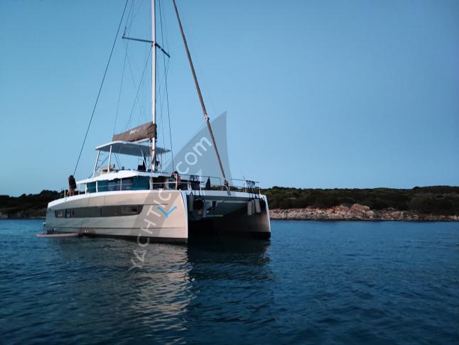 Katamaran Bali 4.6 Yachtcharter in Porto Rotondo