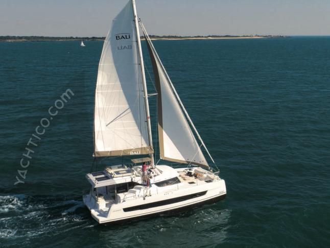 Cat Catspace for hire in Goecek