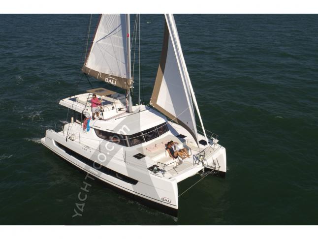 Catamaran Catspace for rent in Sant Antoni de Portmany