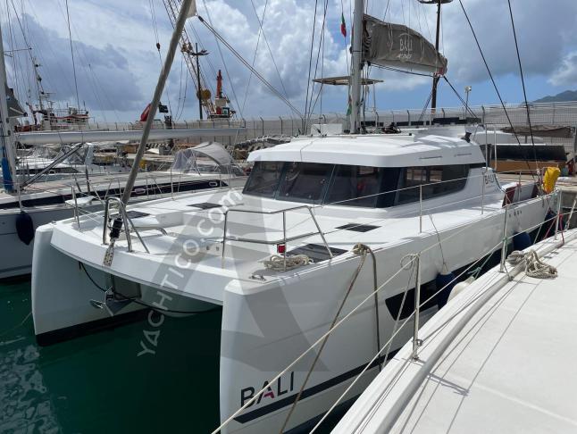 Cat Catspace for rent in Salerno