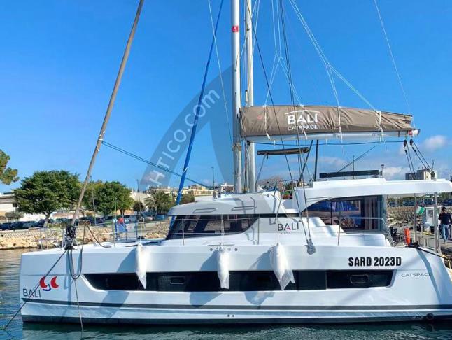 Cat Catspace available for charter in Cagliari