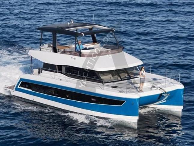 Catamaran Fountaine Pajot MY 44 for rent in Nanny Cay Town