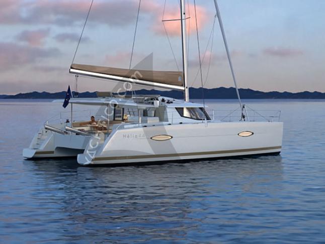 Katamaran Helia 44 chartern in Pomer
