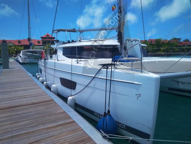 Kat Helia 44 Evolution Yachtcharter in Baie Sainte Anne