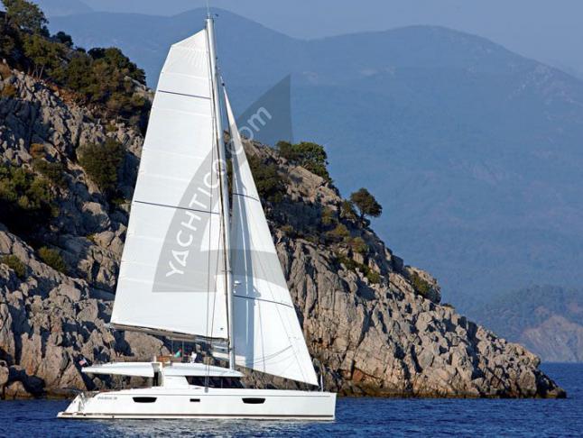 Catamaran Ipanema 58 available for charter in Road Harbour