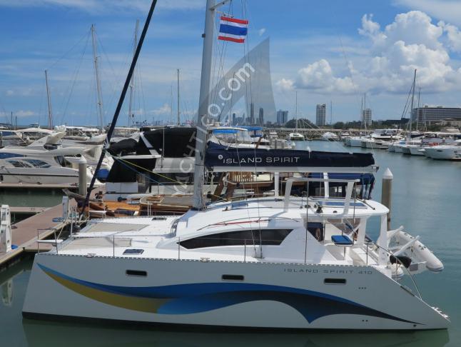 Cat Island Spirit 380 for charter in Phuket City