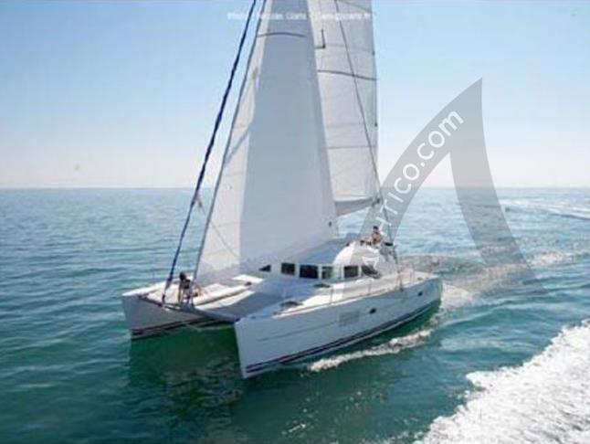 Kat Lagoon 380 chartern in Rhodos Stadt