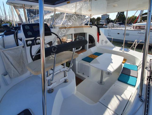 Katamaran Lagoon 380 Yachtcharter in Hyeres