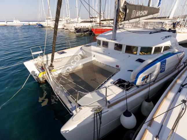 Cat Lagoon 380 S2 for charter in Kos City