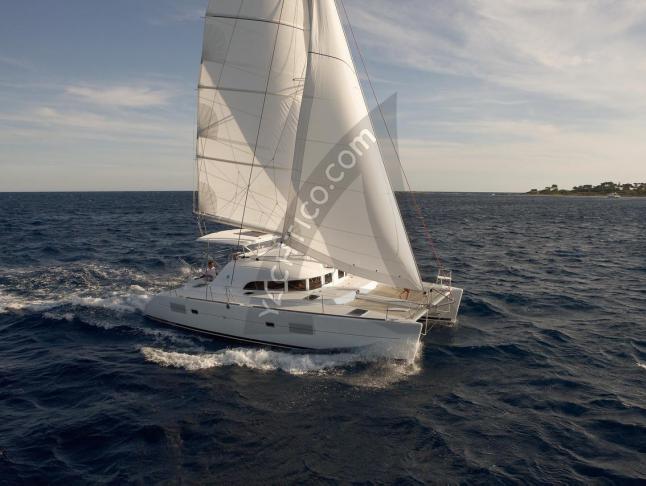 Cat Lagoon 380 S2 for rent in Athens