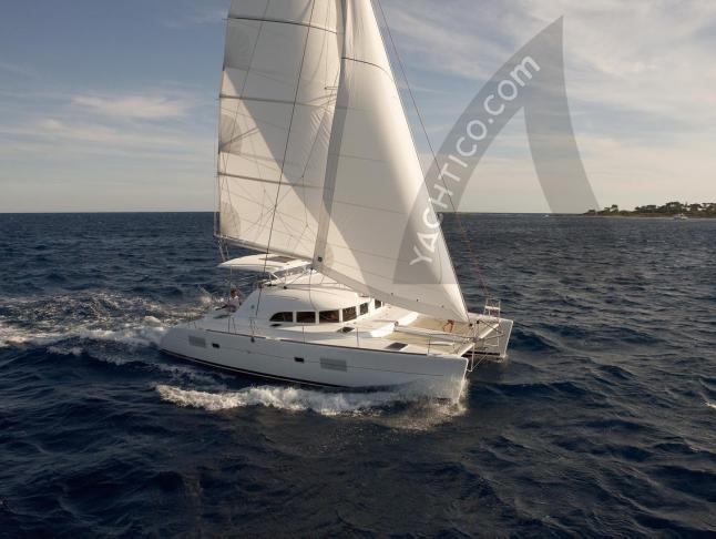 Katamaran Lagoon 380 S2 chartern in Marina Alimos Kalamaki