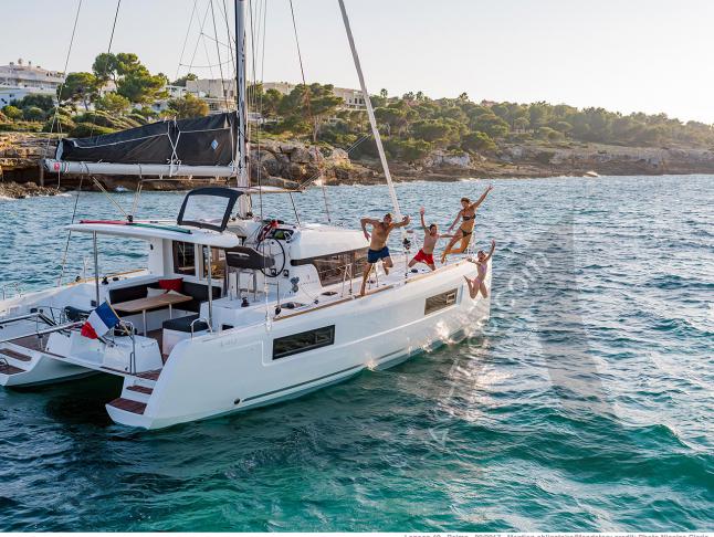 Cat Lagoon 40 for rent in Marina Veruda