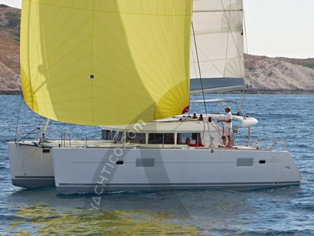 Kat Lagoon 400 chartern in Marina Anse Marcel