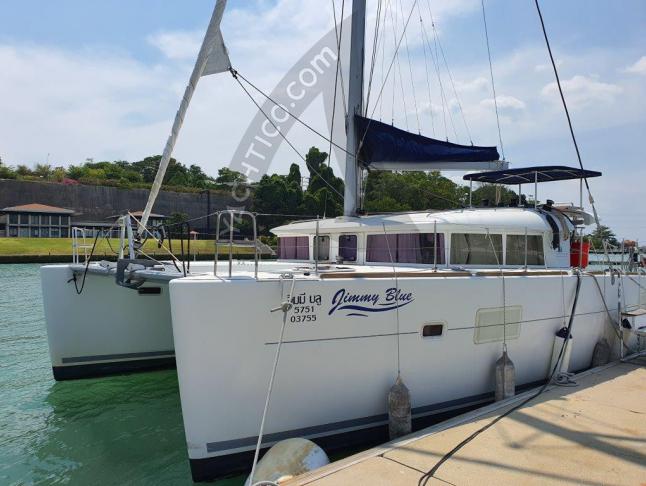 Cat Lagoon 400 S2 for charter in Yacht Haven Marina Phuket